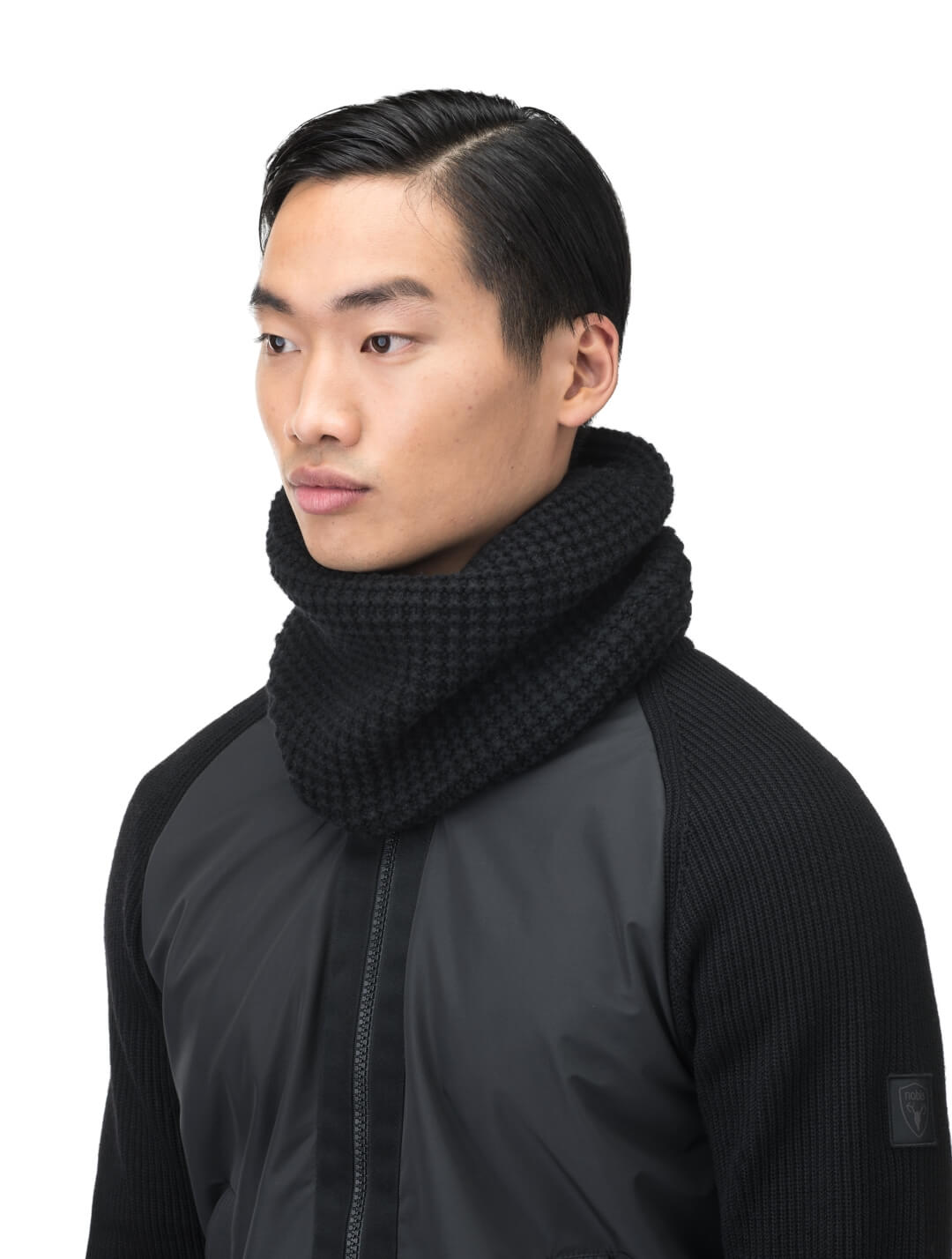 MEN'S SCARVES – Nobis - Canada