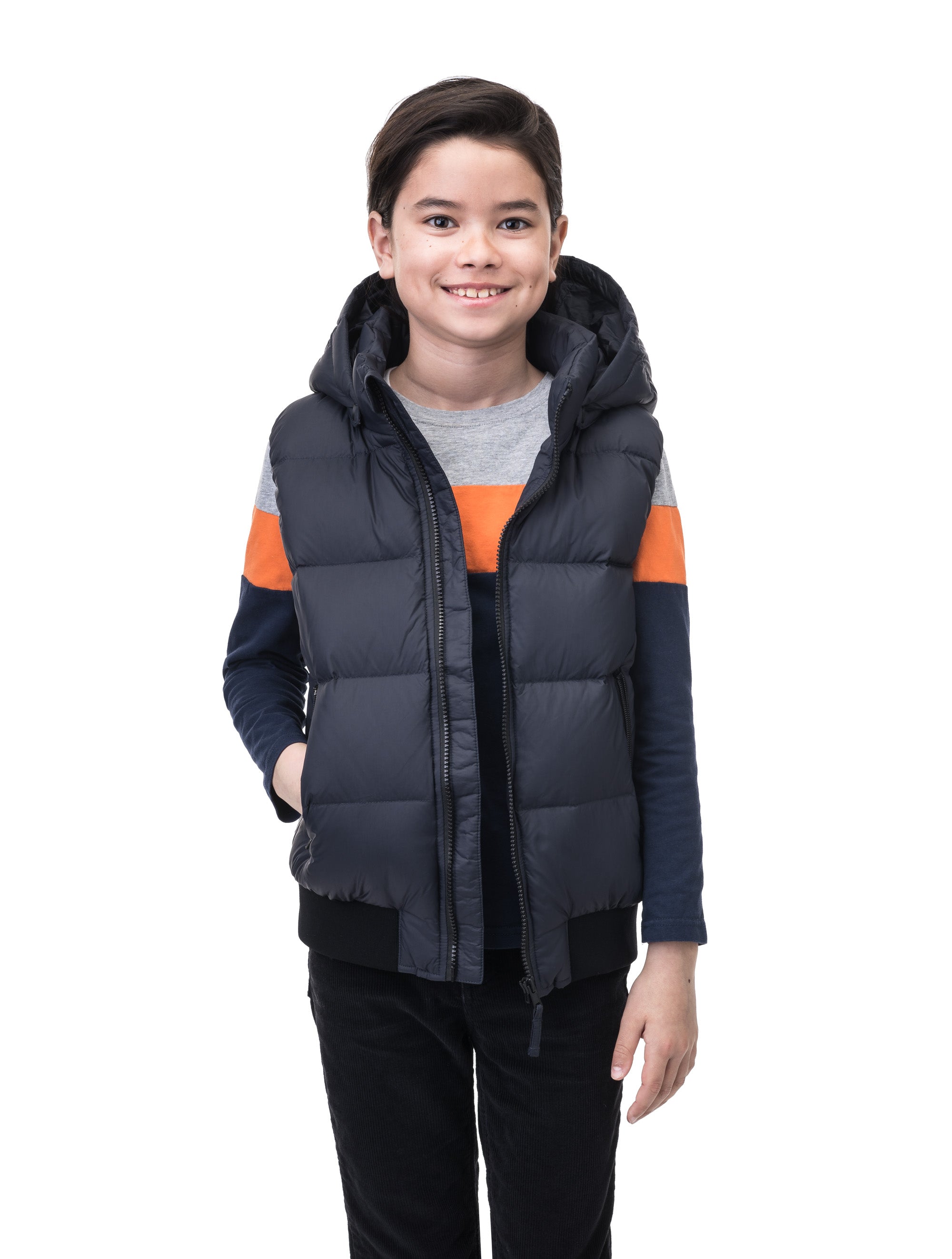 Boys puffer outlet vest with hood